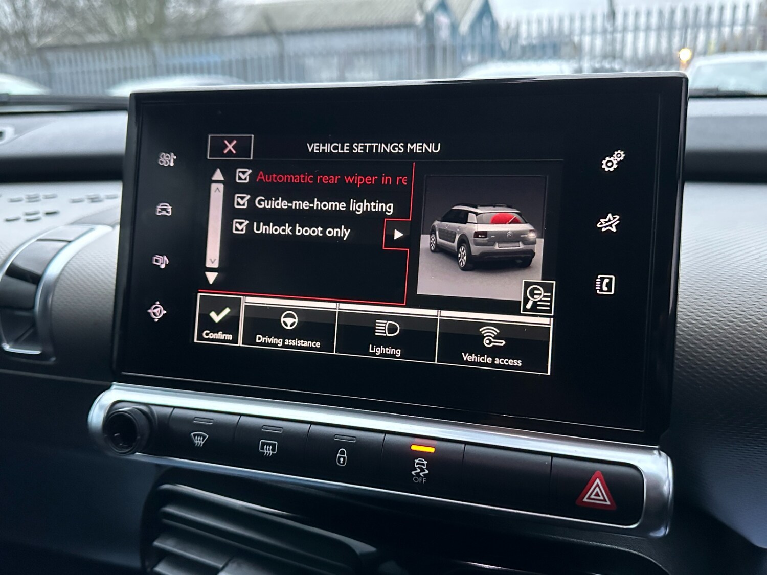 Used Citroen C4 Cactus 2016 for sale - 76835022: Photo 34