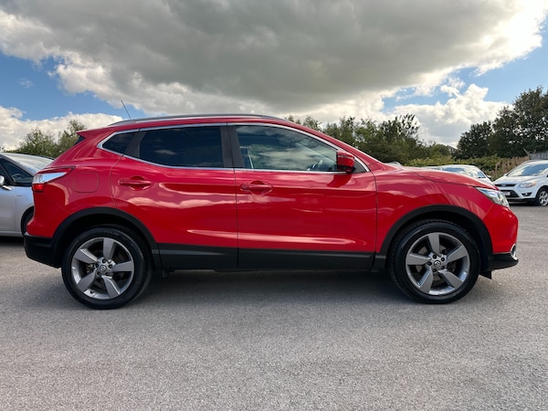 Used Nissan Qashqai 2016 for sale - 76093125: Photo 14