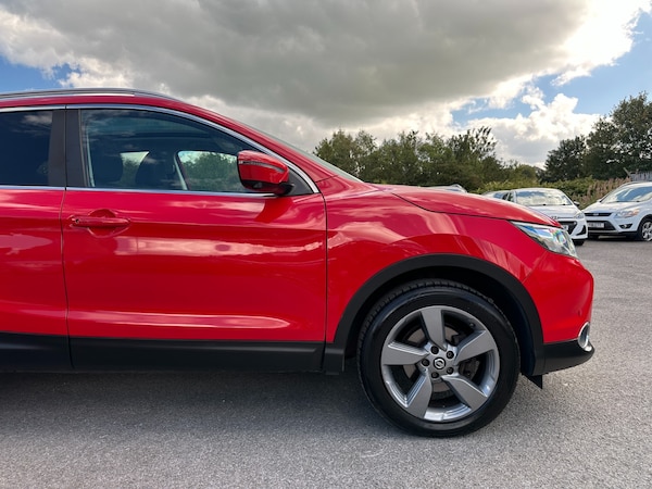 Used Nissan Qashqai 2016 for sale - 76093125: Photo 23