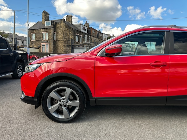 Used Nissan Qashqai 2016 for sale - 76093125: Photo 24
