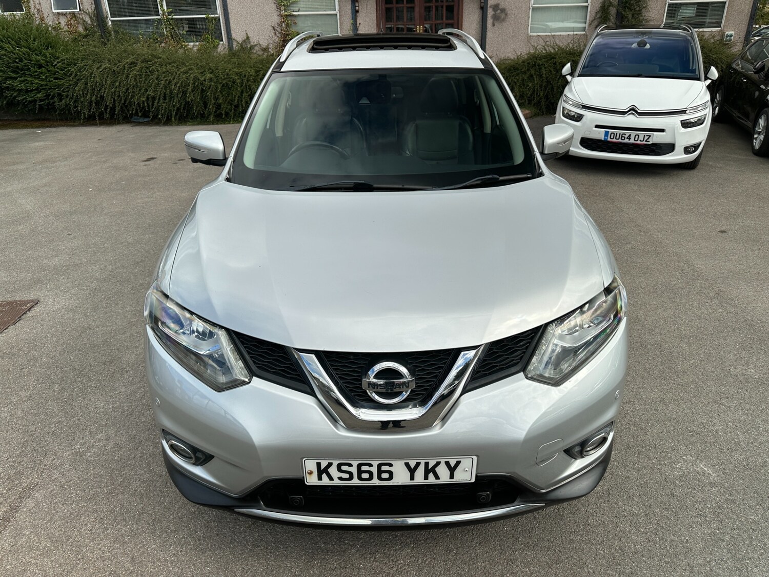 Vehicle 25
