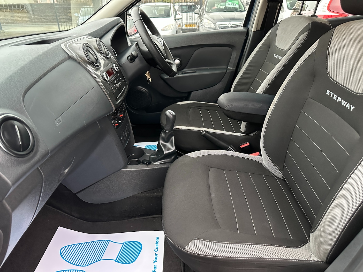 Used Dacia Sandero Stepway 2018 for sale - 77792684: Photo 12