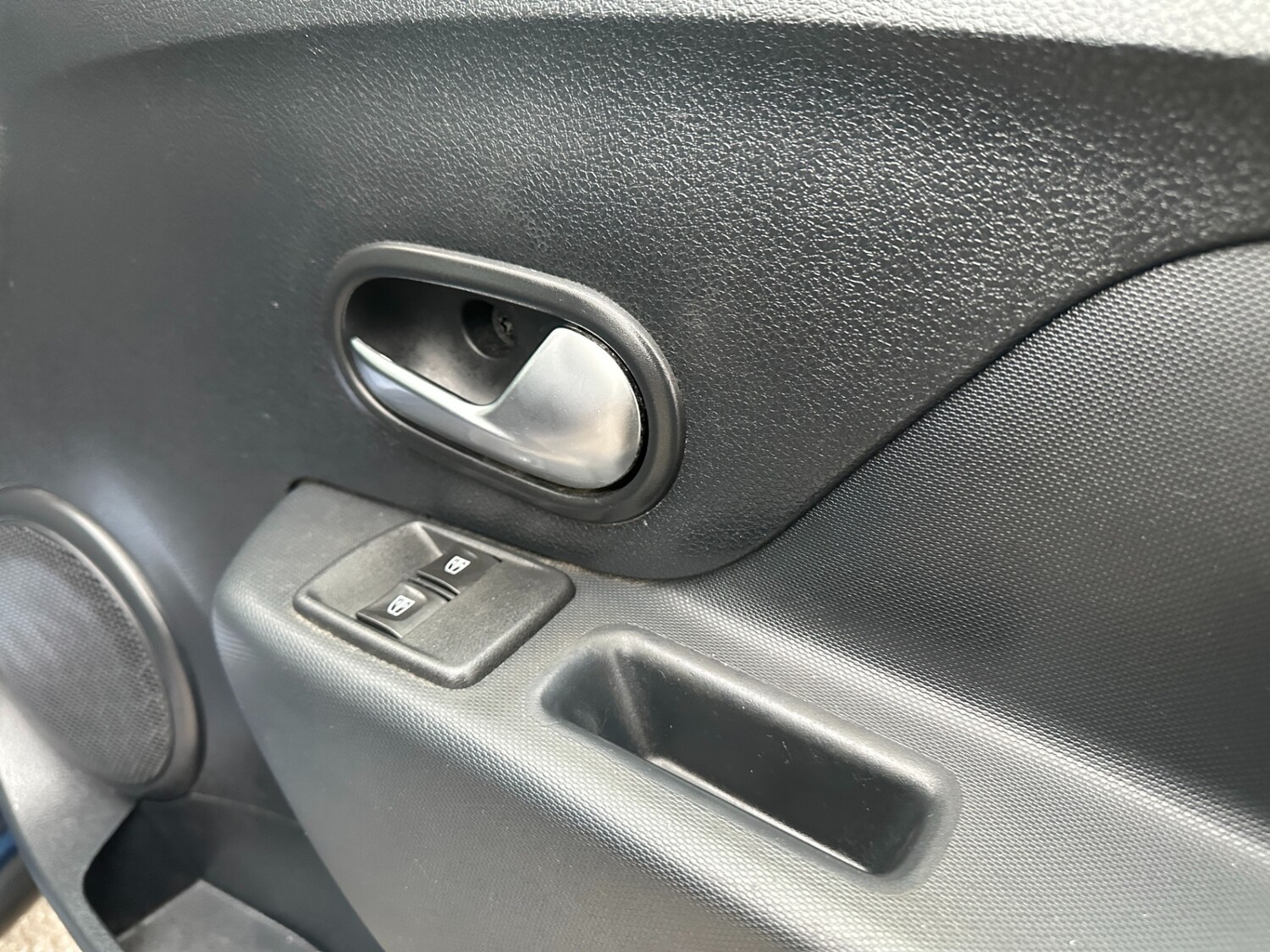 Used Dacia Sandero Stepway 2018 for sale - 77792684: Photo 32