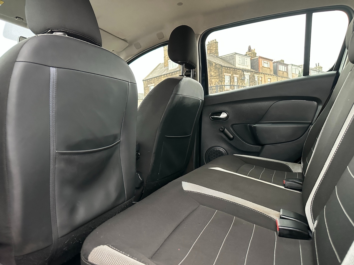 Used Dacia Sandero Stepway 2018 for sale - 77792684: Photo 43