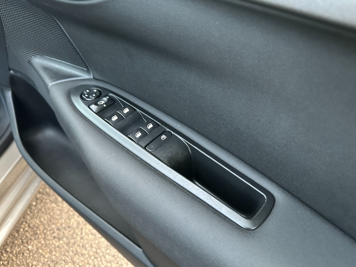 Used Citroen C4 2015 for sale - 77261832: Photo 27