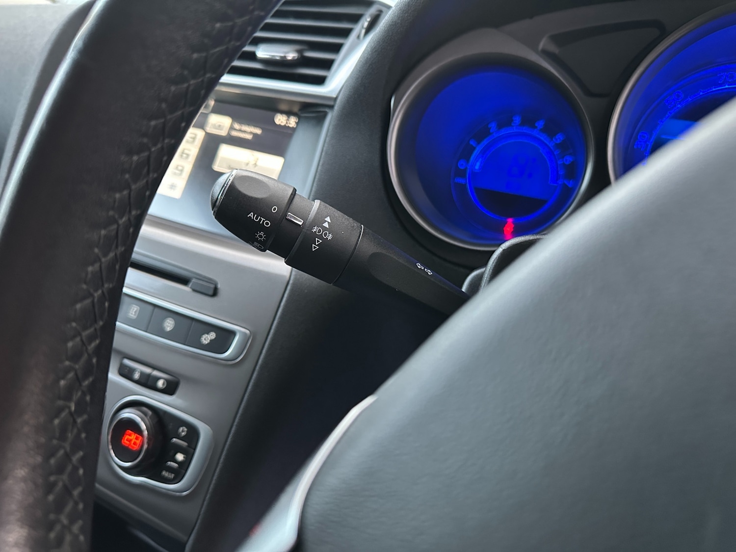 Used Citroen C4 2015 for sale - 77261832: Photo 36