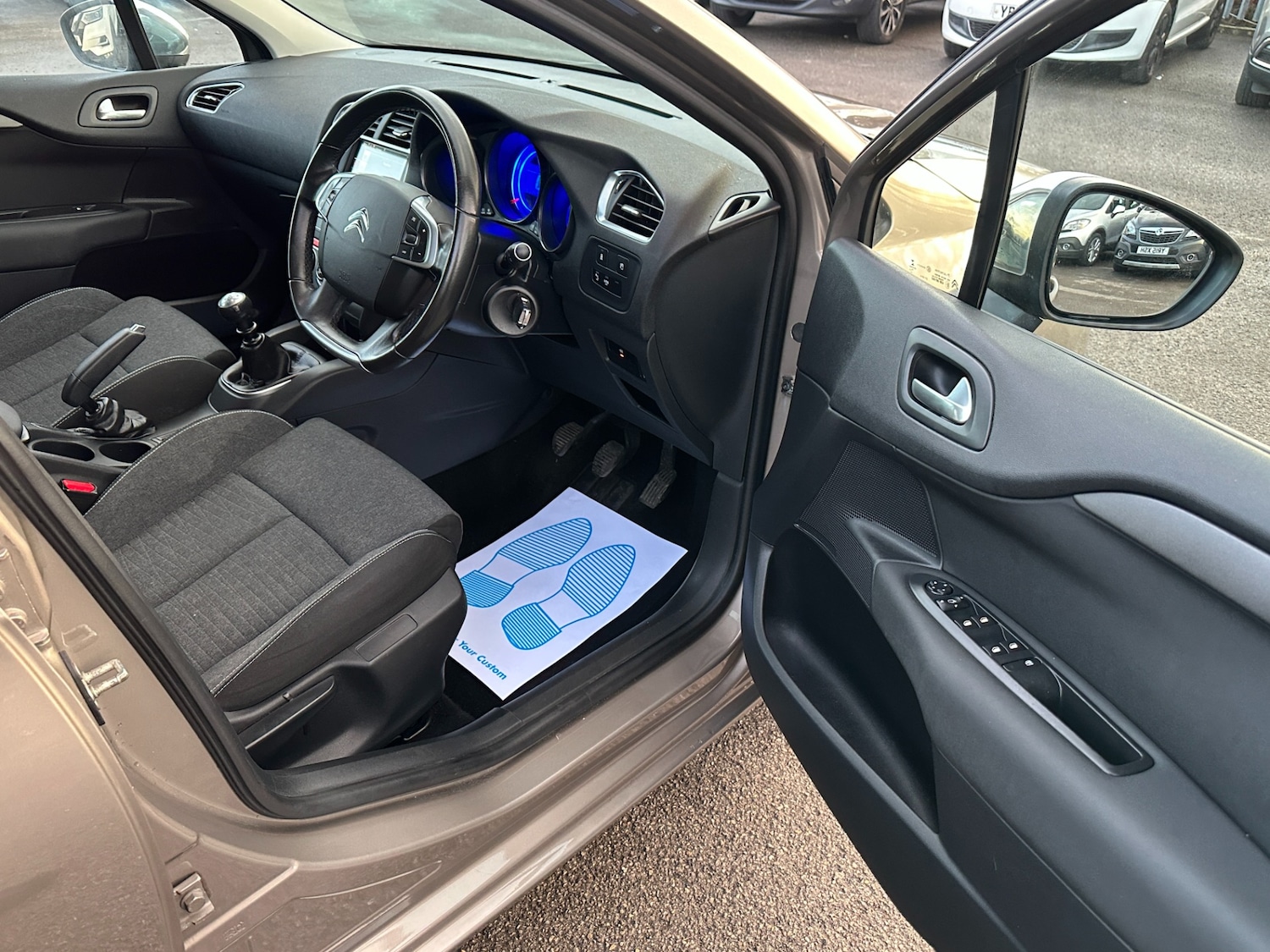 Used Citroen C4 2015 for sale - 77261832: Photo 6