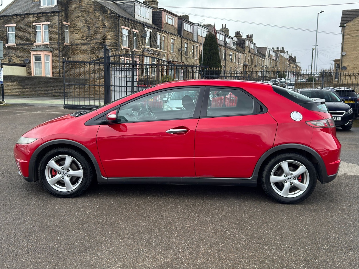 Used Honda Civic 2010 for sale - 77902074: Photo 5