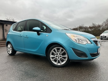 2011 (60) - 1.7 CDTi 16V Exclusiv 5dr Auto