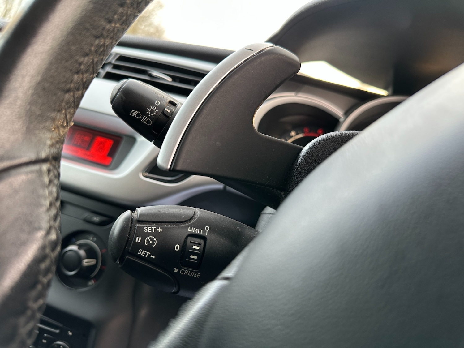 Used Citroen C3 2012 for sale - 75982076: Photo 28