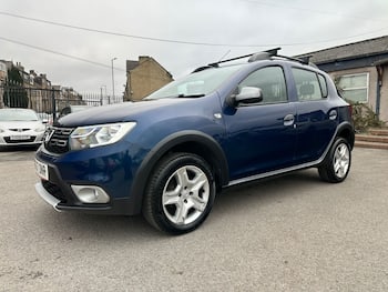Used Dacia Sandero Stepway 2018 for sale - 79673461: Photo
