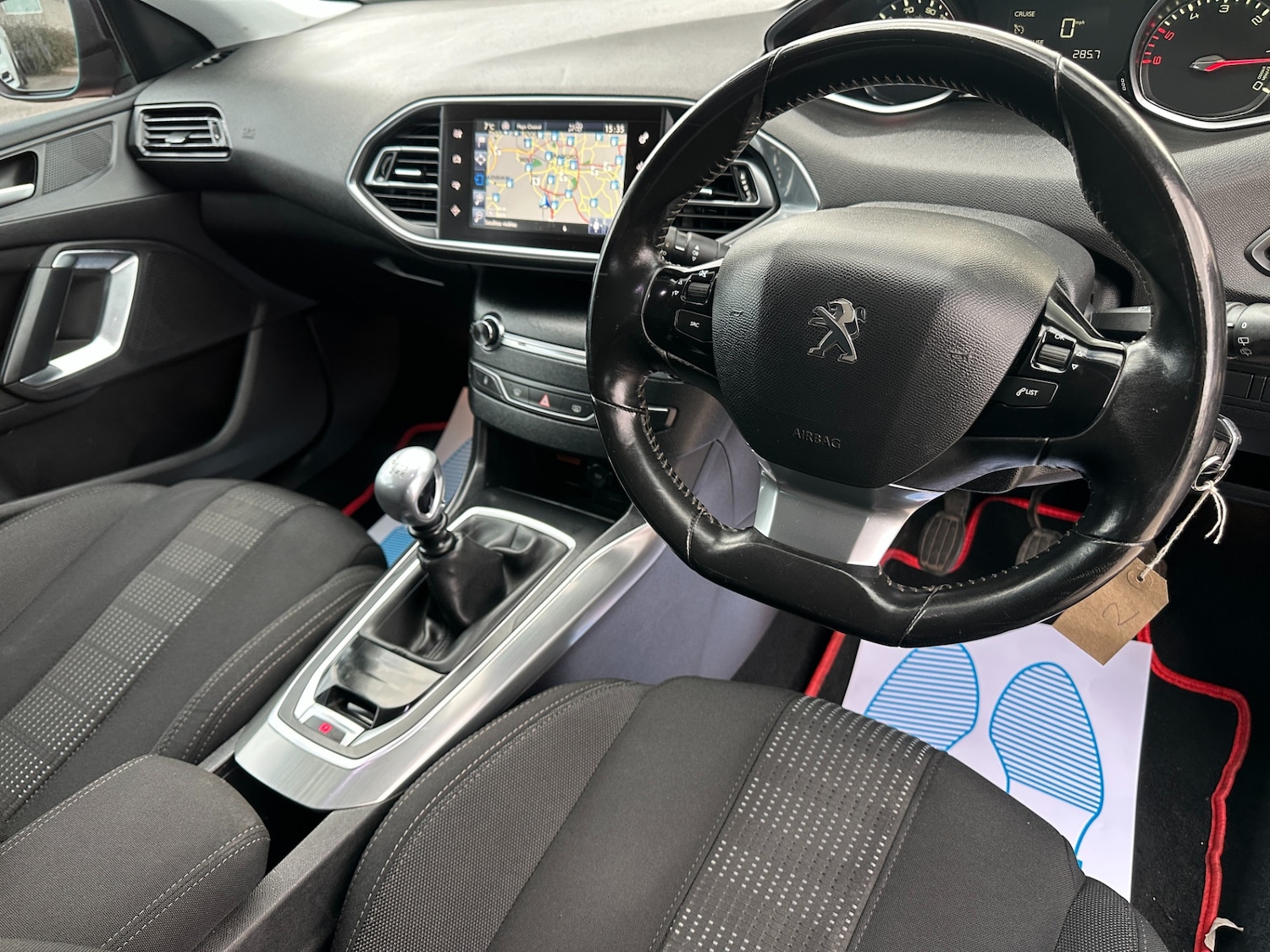 Used Peugeot 308 2015 for sale - 77833729: Photo 2