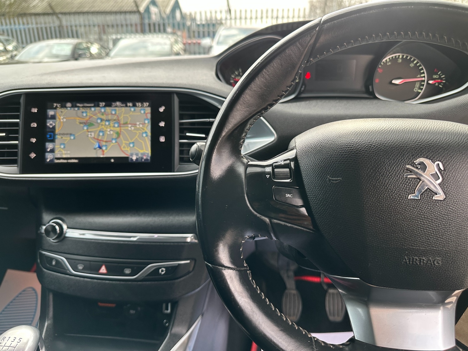 Used Peugeot 308 2015 for sale - 77833729: Photo 33