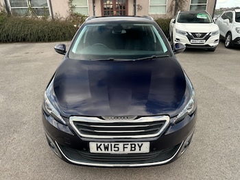 Used Peugeot 308 2015 for sale - 77833729: Photo