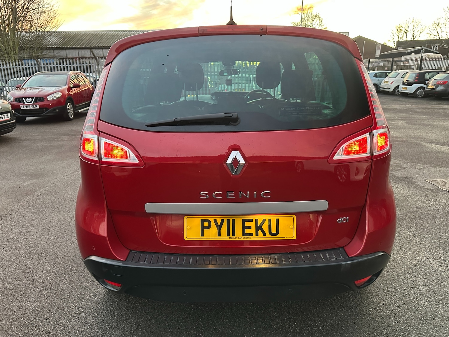 Used Renault Scenic 2011 for sale - 76960293: Photo 12
