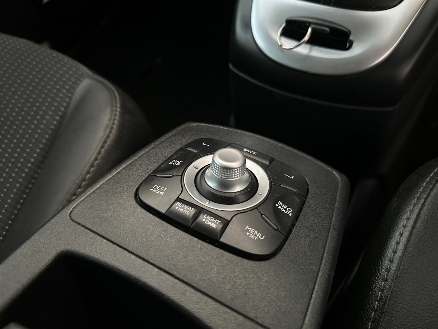 Used Renault Scenic 2011 for sale - 76960293: Photo 25