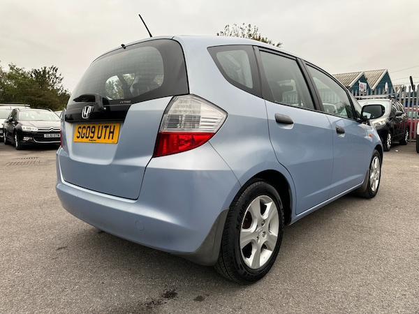 Used Honda Jazz 2009 for sale - 76289674: Photo 14