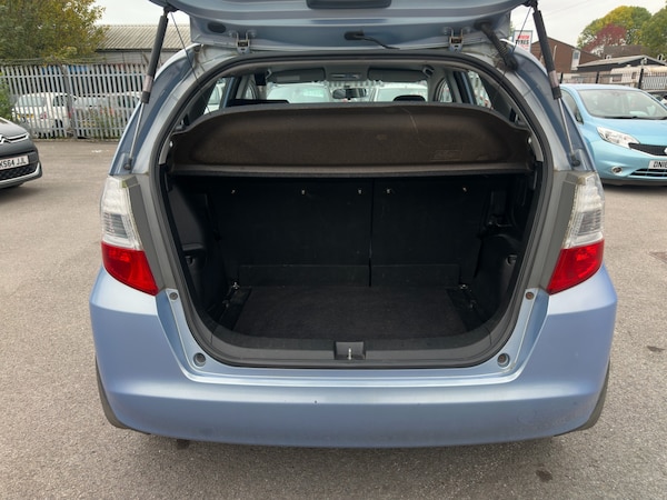 Used Honda Jazz 2009 for sale - 76289674: Photo 16