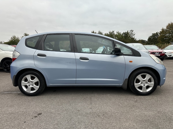 Used Honda Jazz 2009 for sale - 76289674: Photo 17