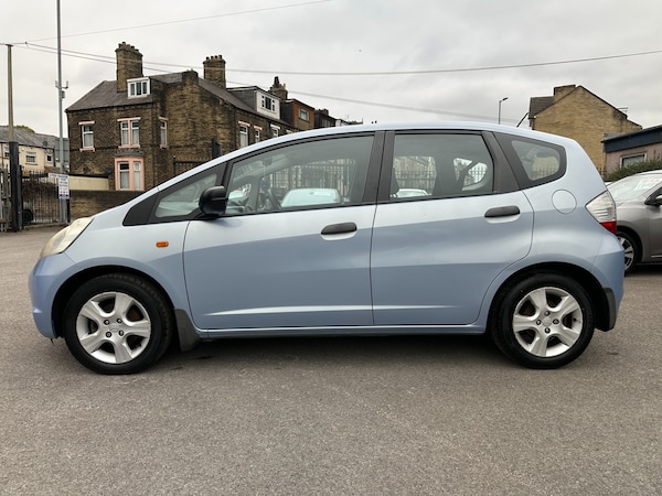 Used Honda Jazz 2009 for sale - 76289674: Photo 18