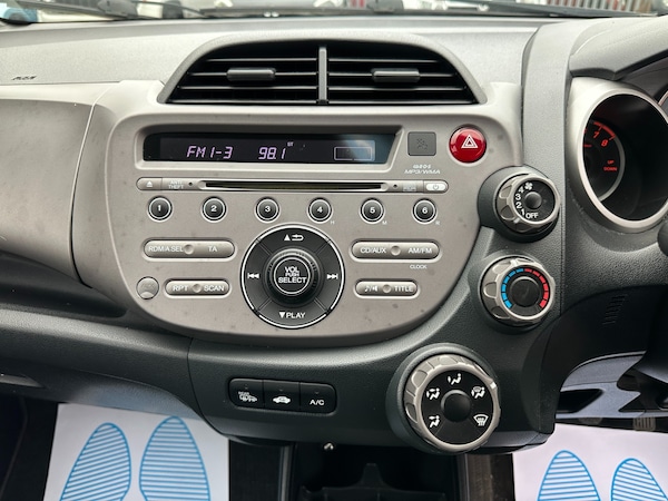 Used Honda Jazz 2009 for sale - 76289674: Photo 21