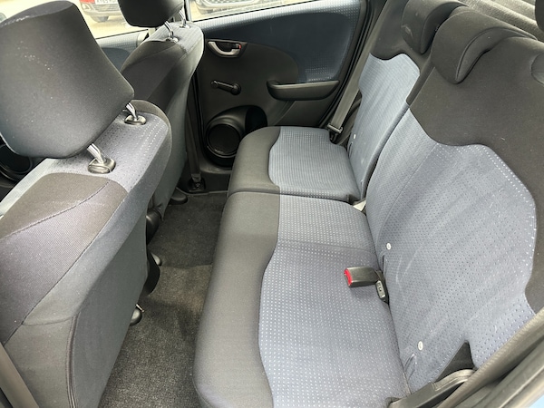 Used Honda Jazz 2009 for sale - 76289674: Photo 9