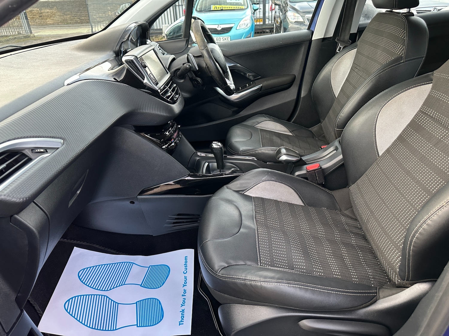 Used Peugeot 2008 2015 for sale - 77636322: Photo 10