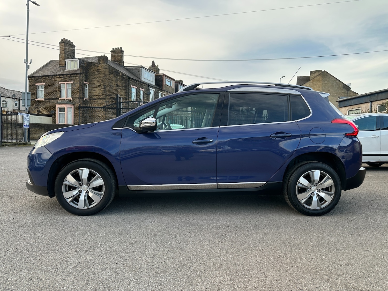 Used Peugeot 2008 2015 for sale - 77636322: Photo 16
