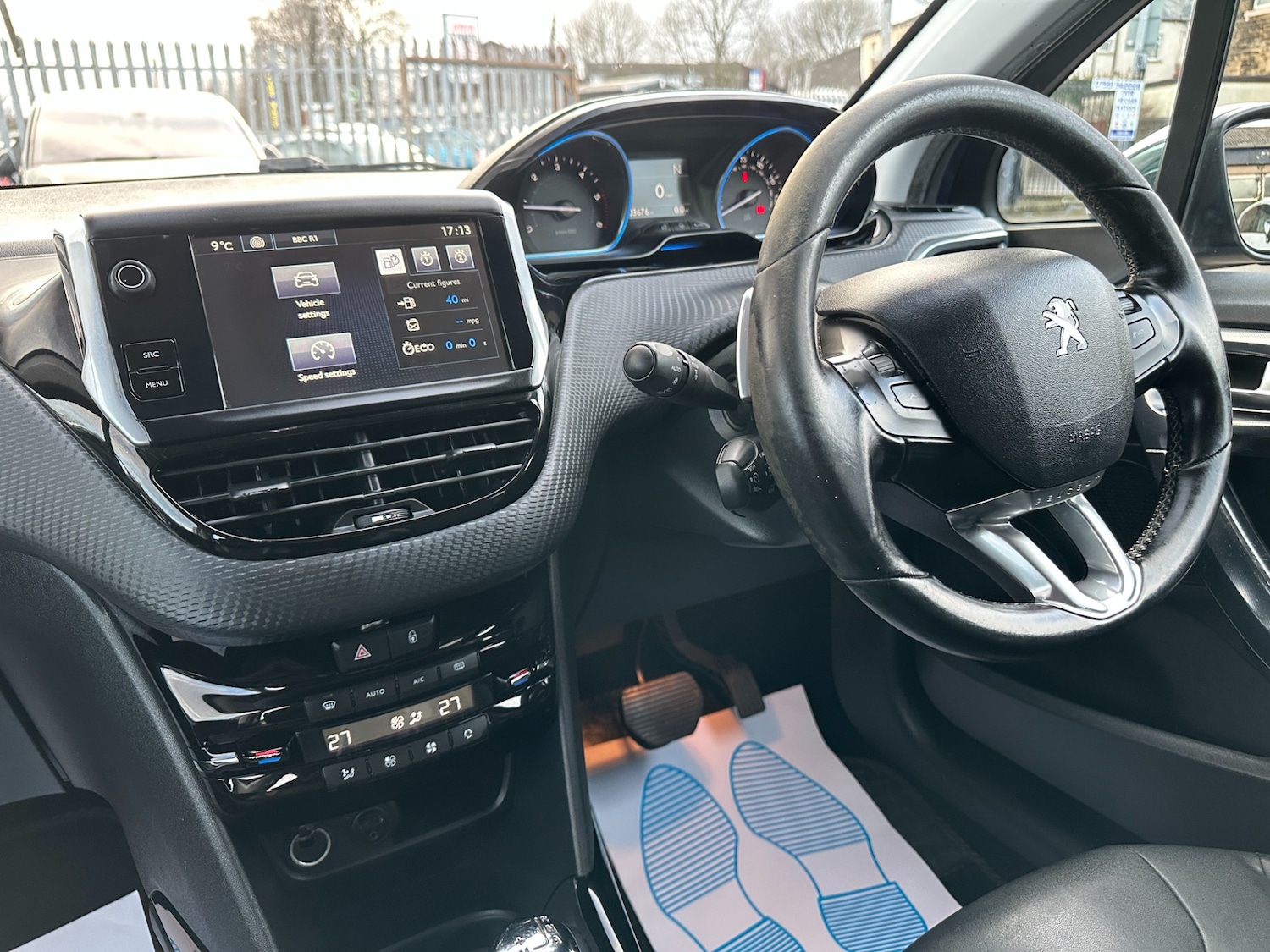 Used Peugeot 2008 2015 for sale - 77636322: Photo 34