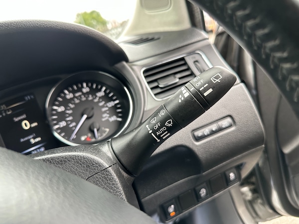 Used Nissan Pulsar 2015 for sale - 76264475: Photo 41