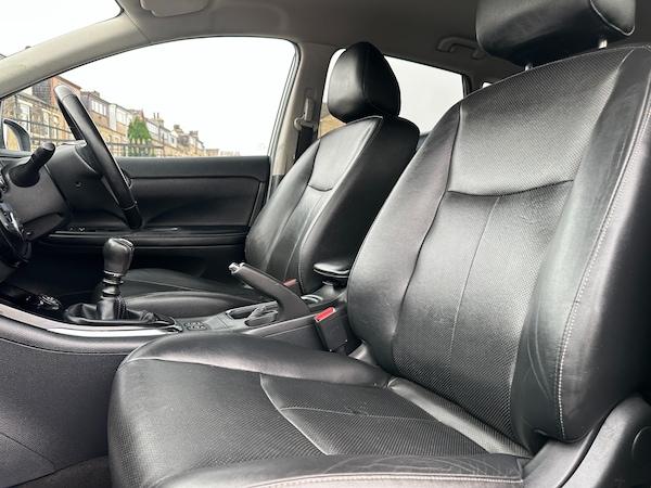 Used Nissan Pulsar 2015 for sale - 76264475: Photo 48