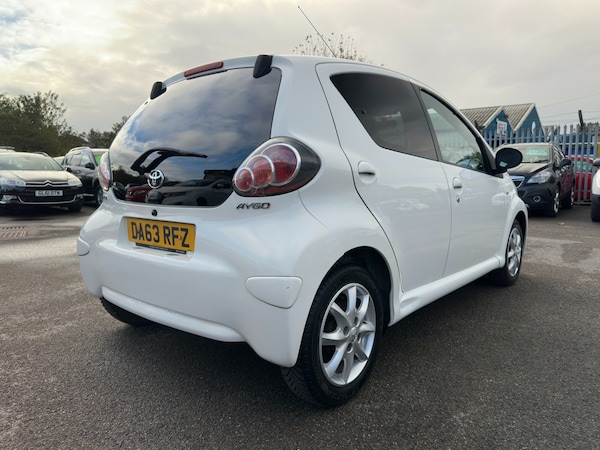 Used Toyota AYGO 2013 for sale - 76341010: Photo 11