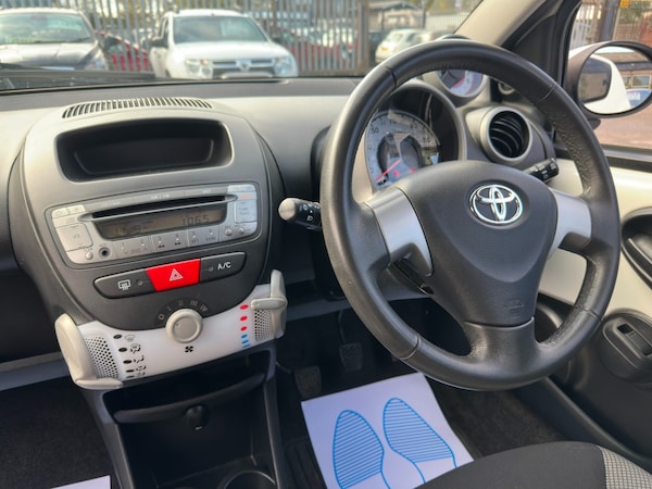 Used Toyota AYGO 2013 for sale - 76341010: Photo 18