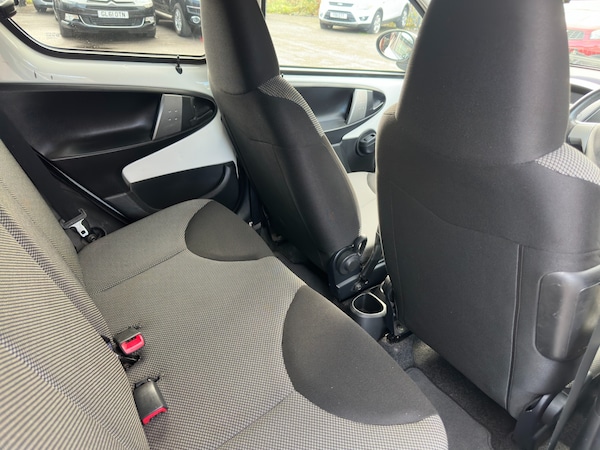 Used Toyota AYGO 2013 for sale - 76341010: Photo 22