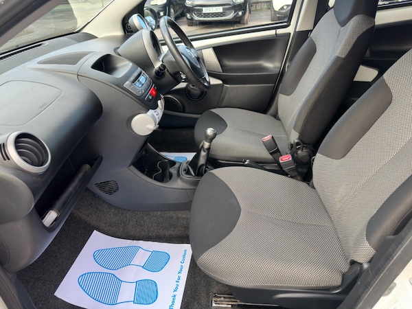 Used Toyota AYGO 2013 for sale - 76341010: Photo 26