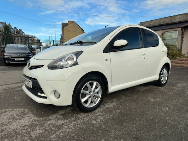 Used Toyota AYGO 2013 for sale - 76341010: Photo 5