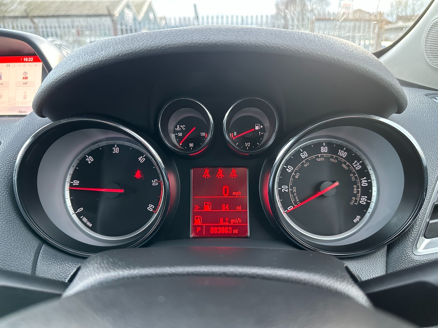 Used Vauxhall Mokka 2015 for sale - 77665297: Photo 9