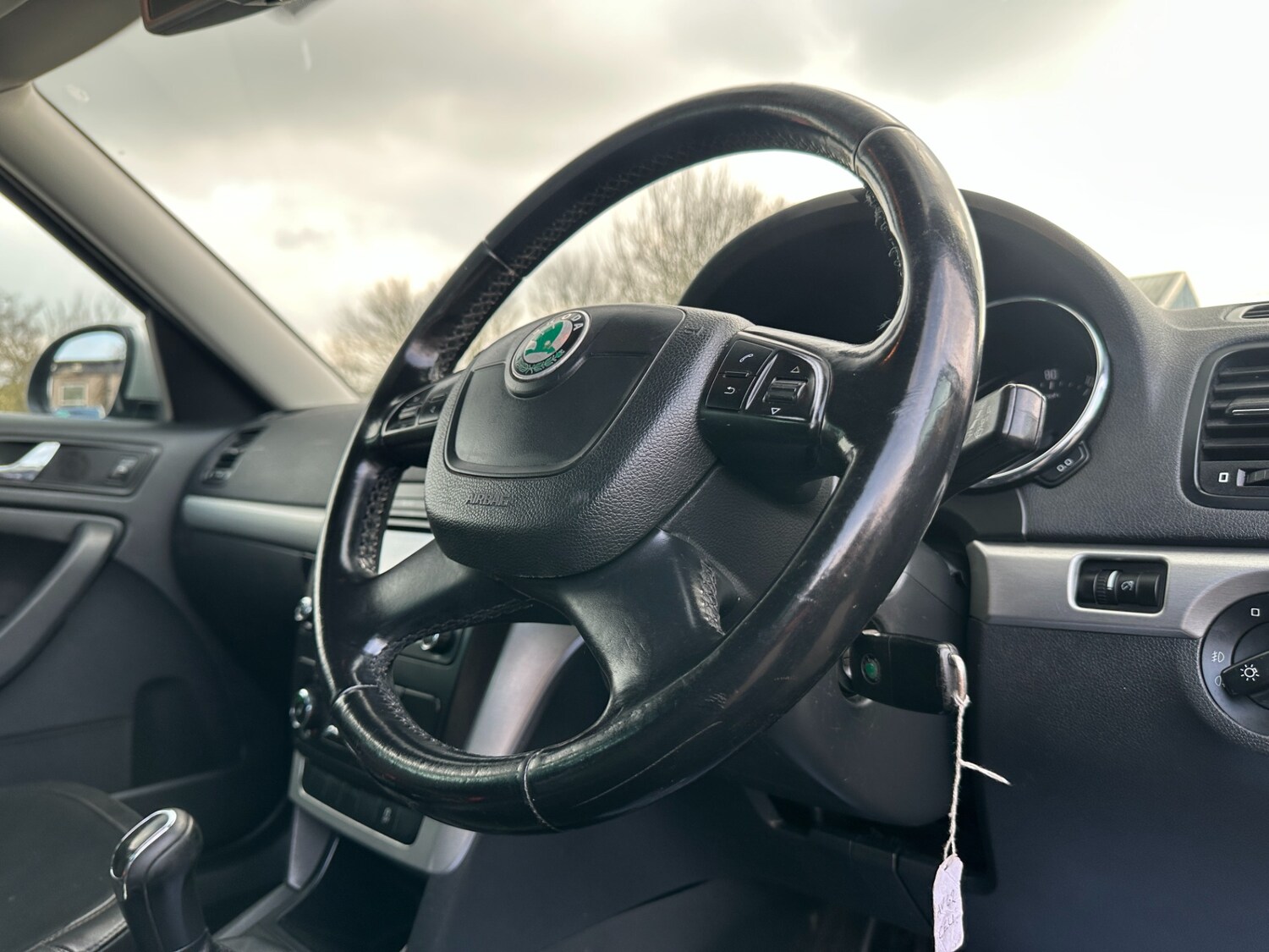 Used Skoda Yeti 2012 for sale - 77950948: Photo 30