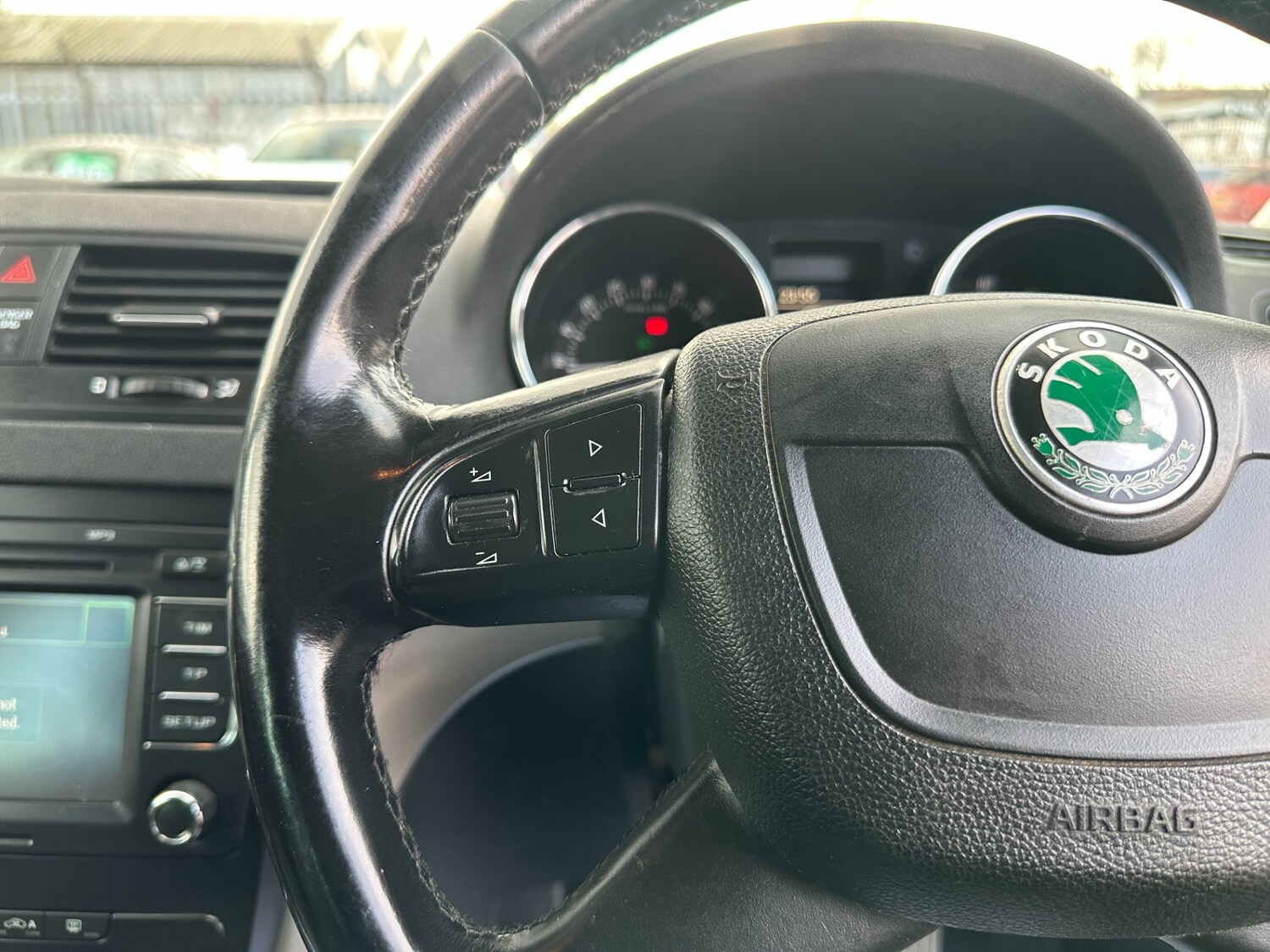 Used Skoda Yeti 2012 for sale - 77950948: Photo 31