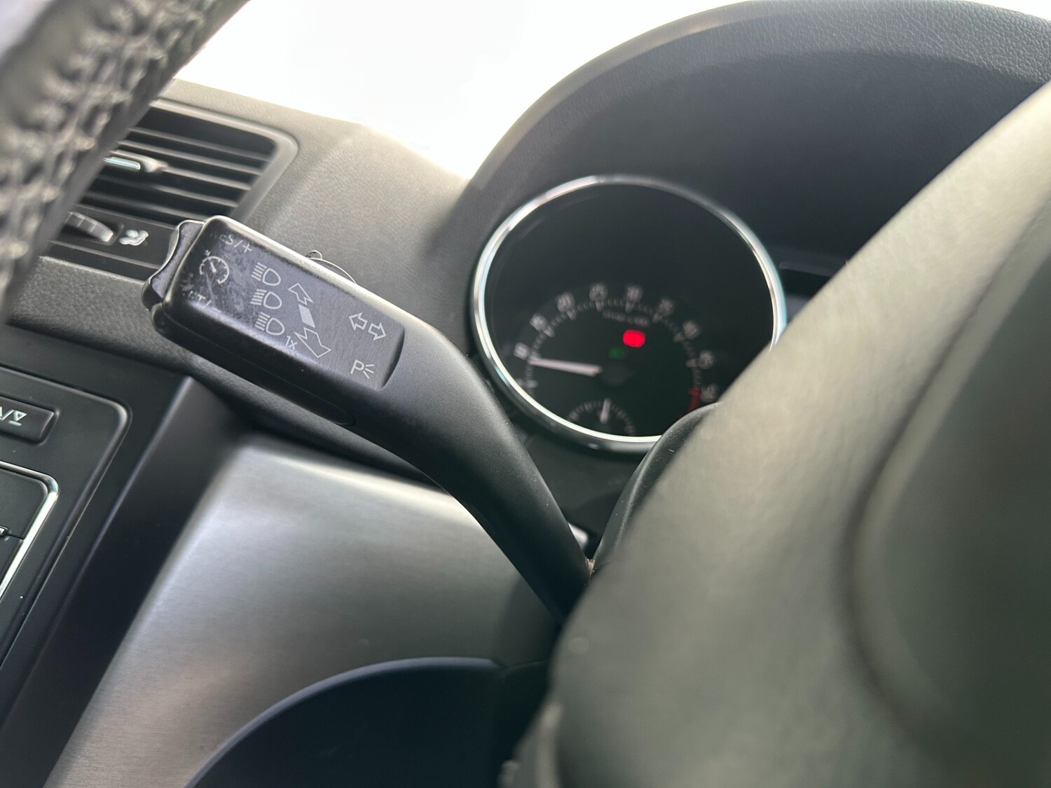 Used Skoda Yeti 2012 for sale - 77950948: Photo 33