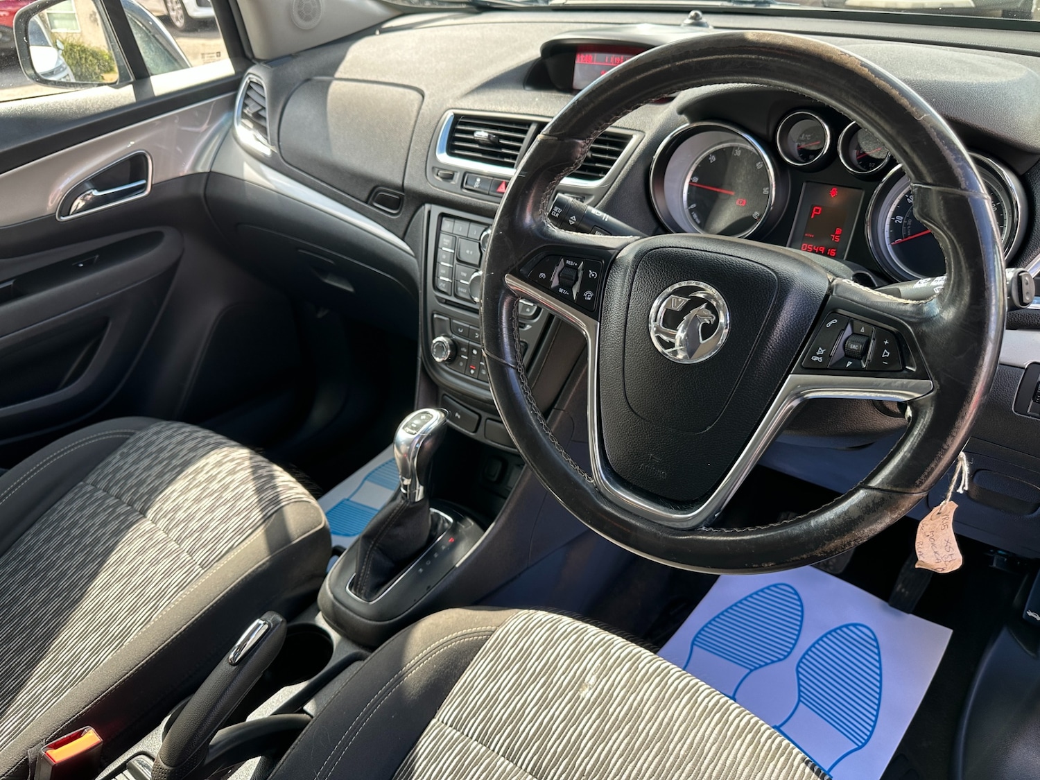 Used Vauxhall Mokka 2015 for sale - 76762604: Photo 2