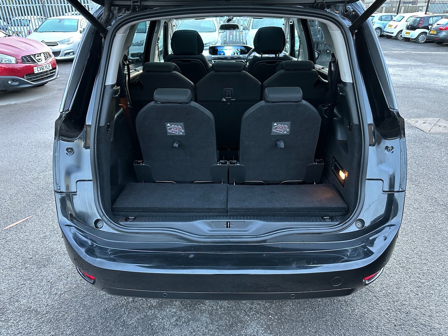 Used Citroen C4 Grand Picasso 2014 for sale - 76758212: Photo 14