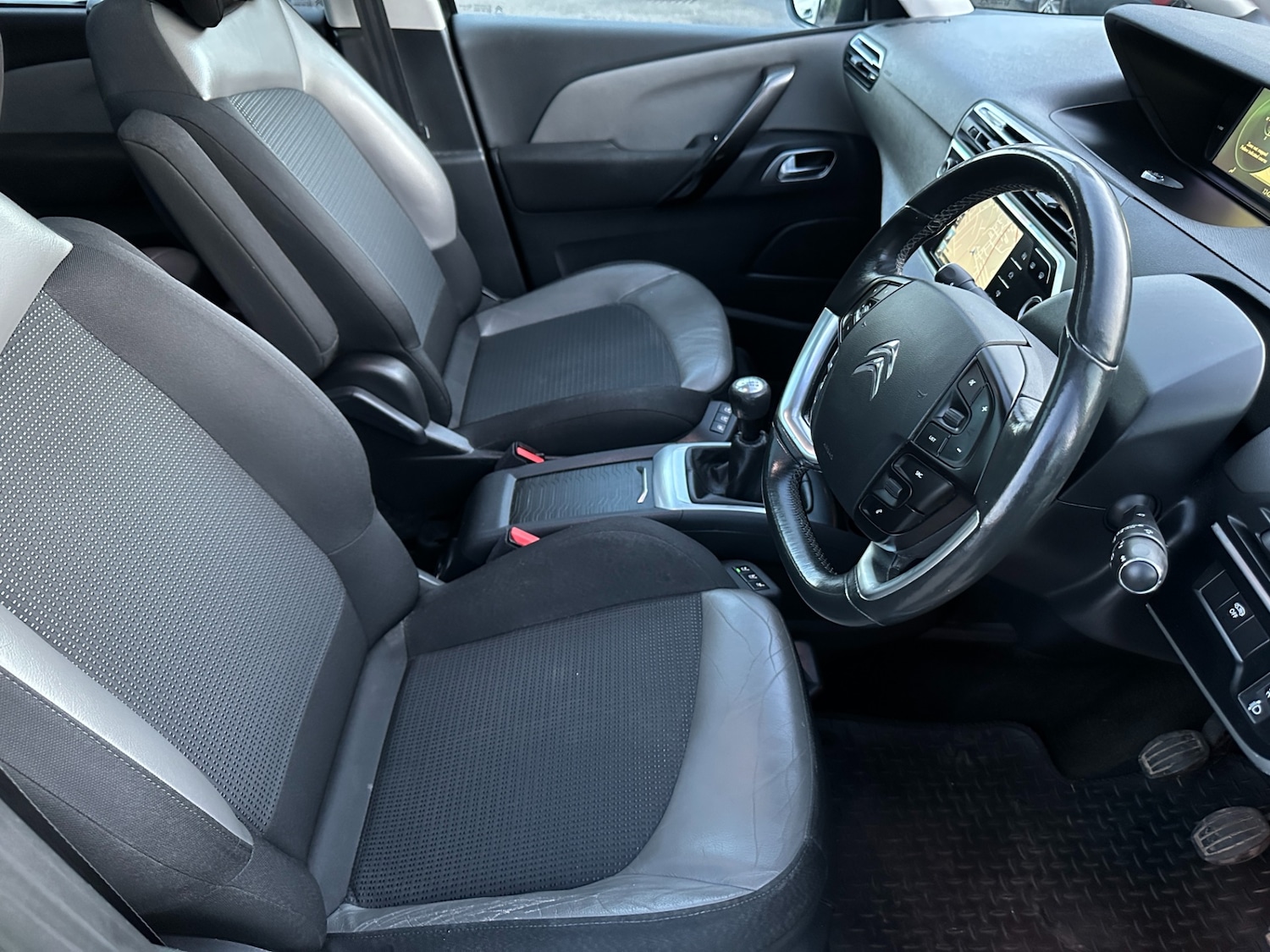 Used Citroen C4 Grand Picasso 2014 for sale - 76758212: Photo 7