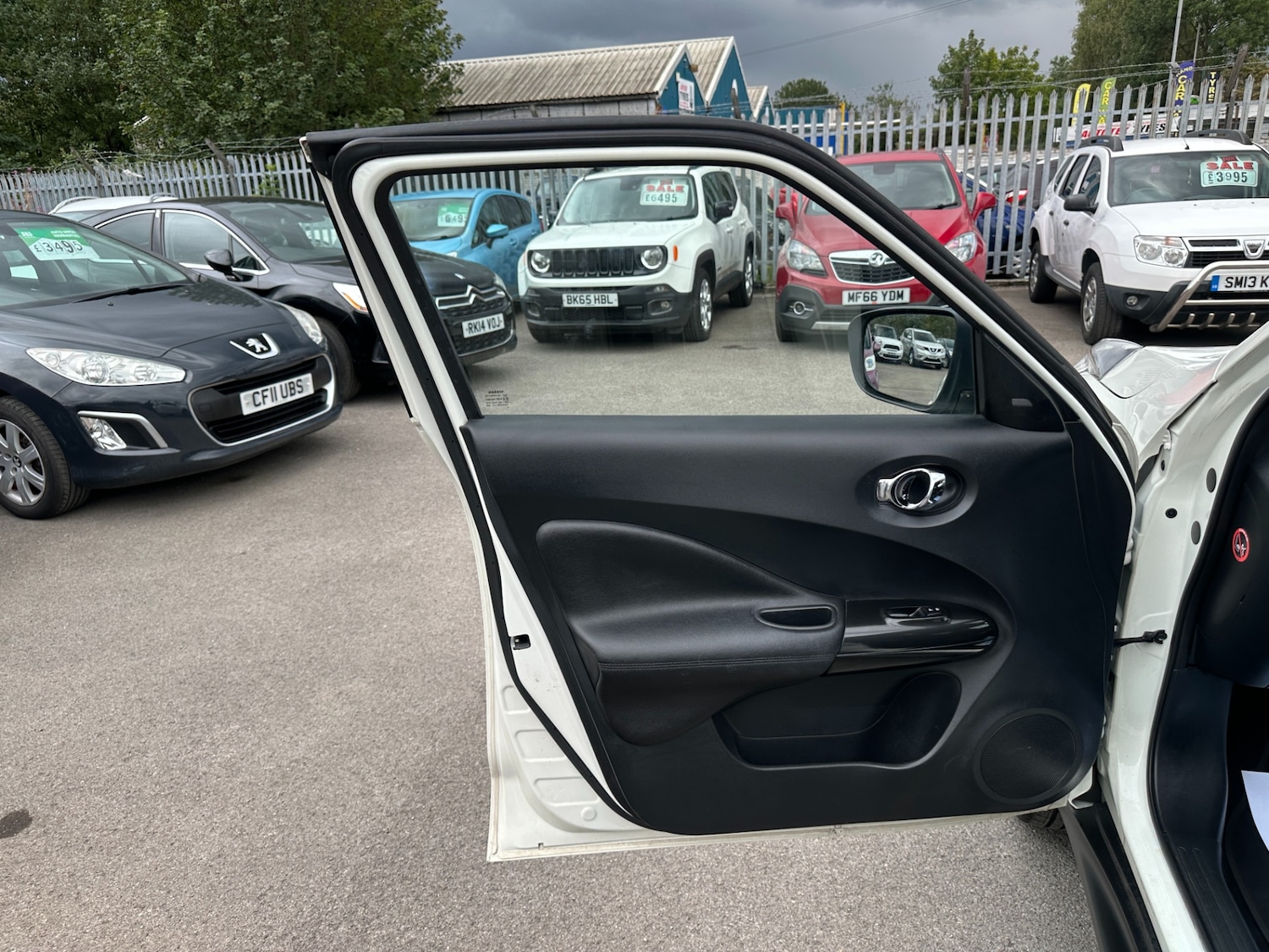 Used Nissan Juke 2016 for sale - 76445012: Photo 51