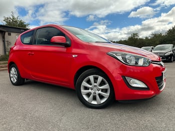 Used Hyundai i20 2013 for sale - 79747865: Photo