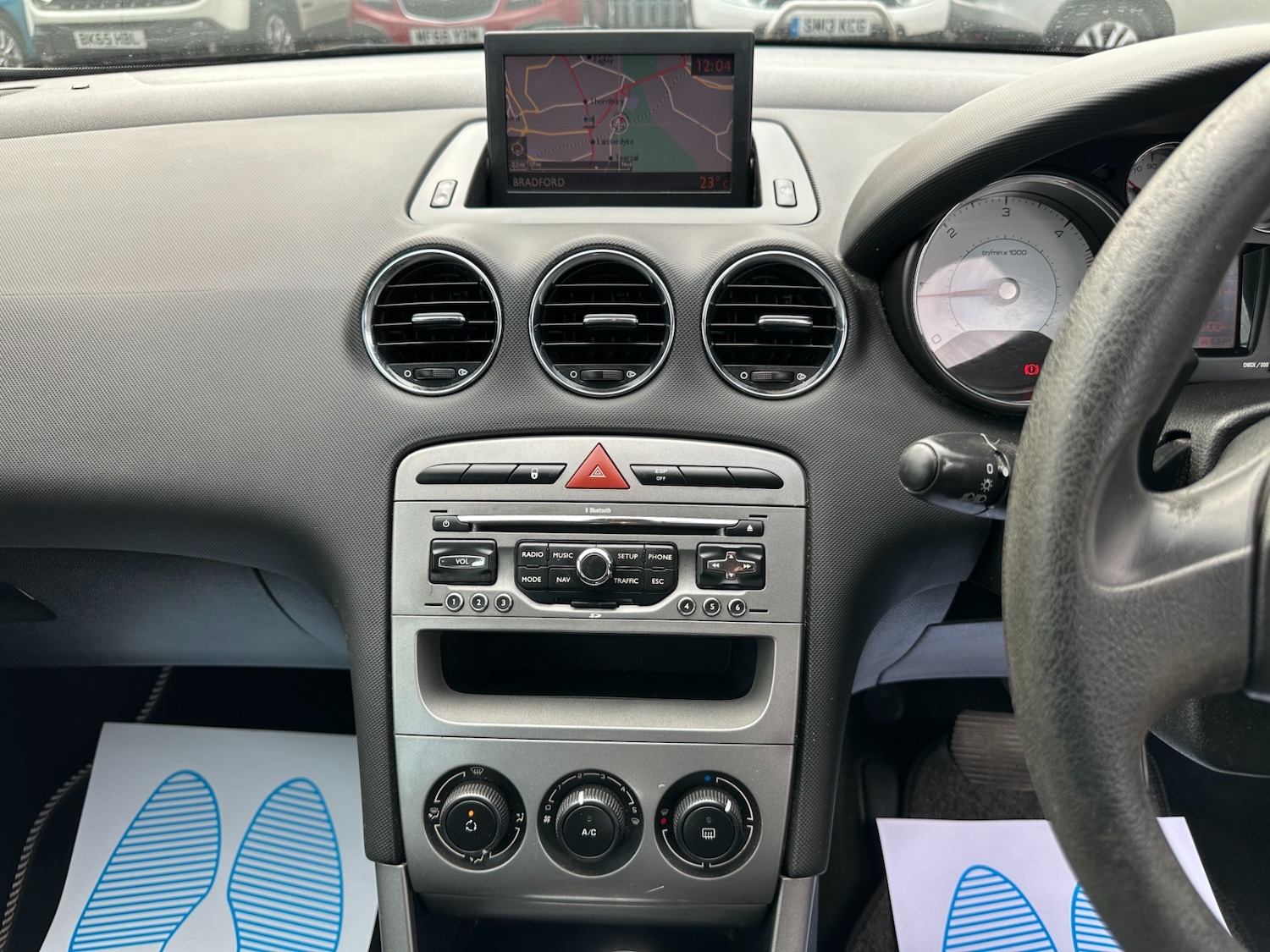 Vehicle 29