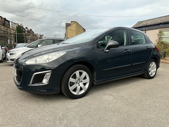 Used Peugeot 308 2011 for sale - 75856406: Photo