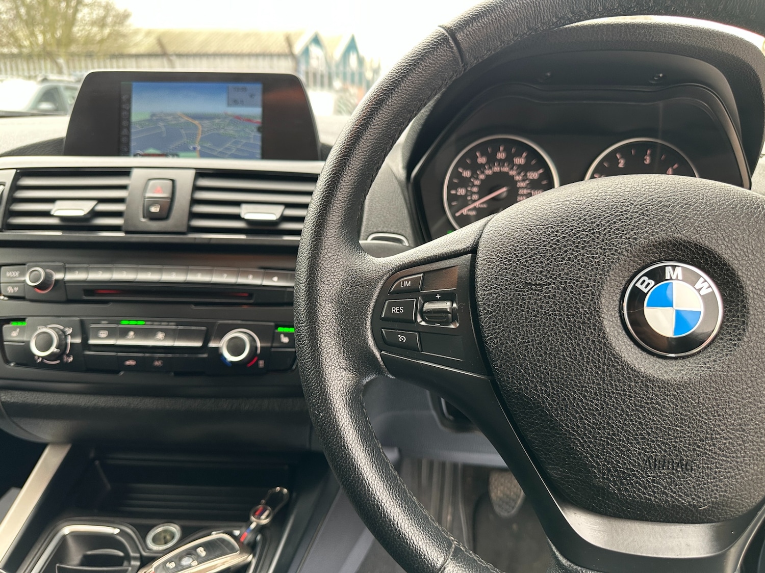 Used BMW 1 Series 2014 for sale - 77797849: Photo 46