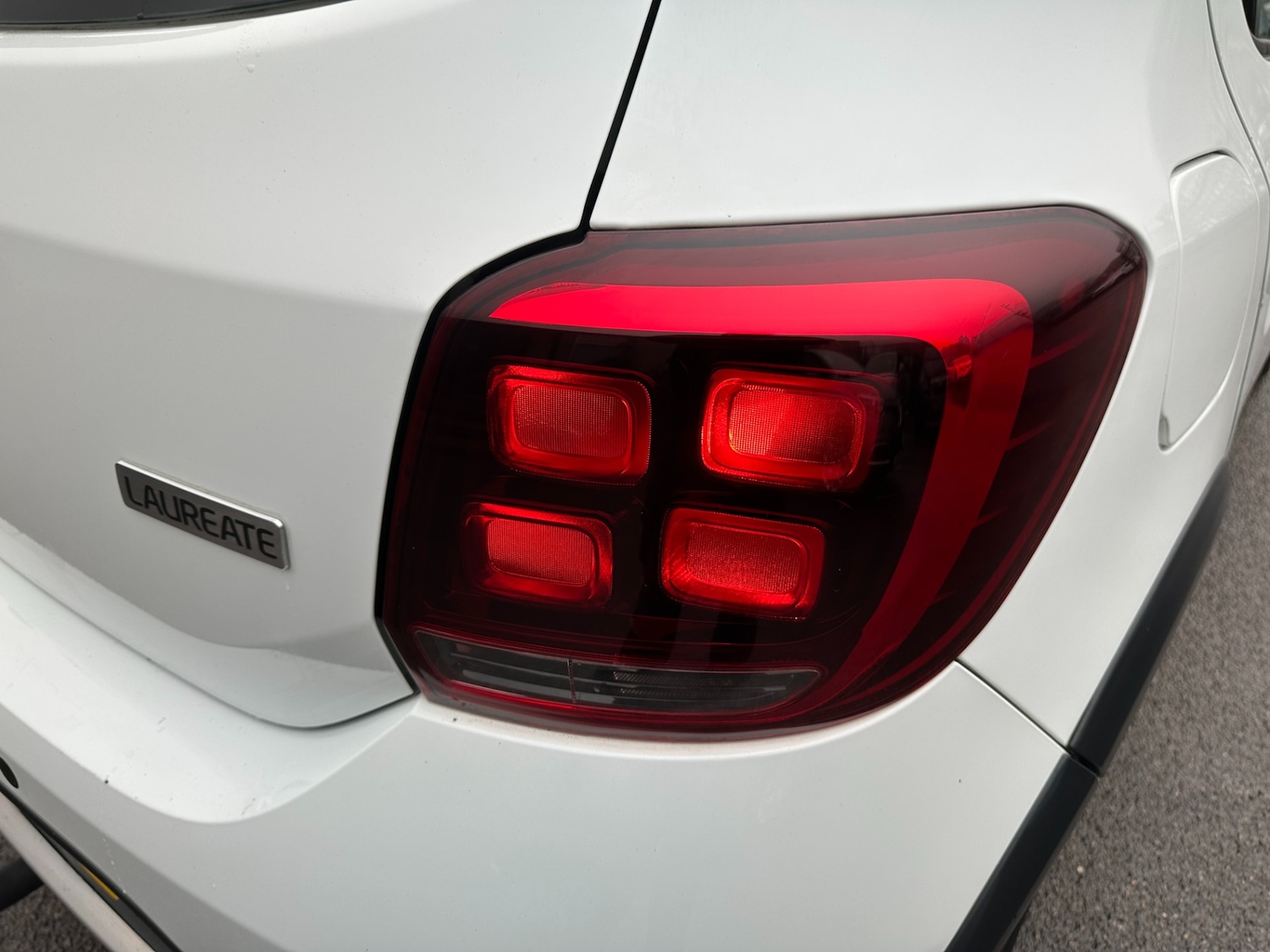 Used Dacia Sandero Stepway 2017 for sale - 77249042: Photo 23