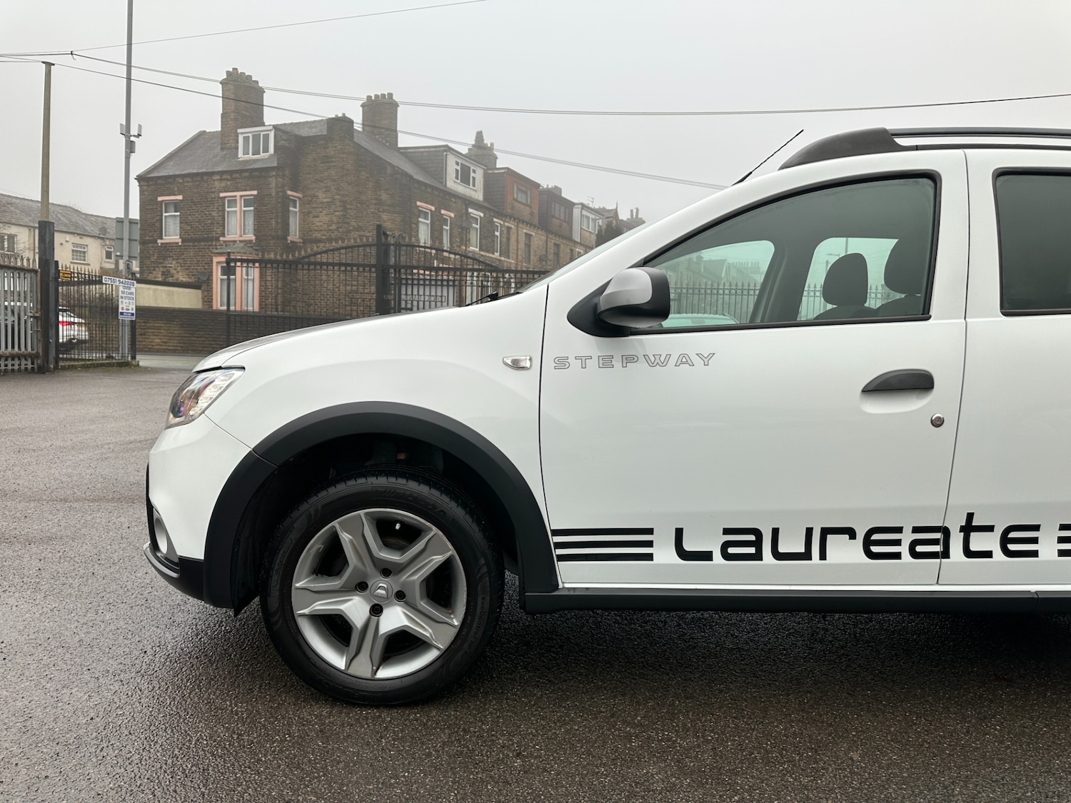 Used Dacia Sandero Stepway 2017 for sale - 77249042: Photo 29